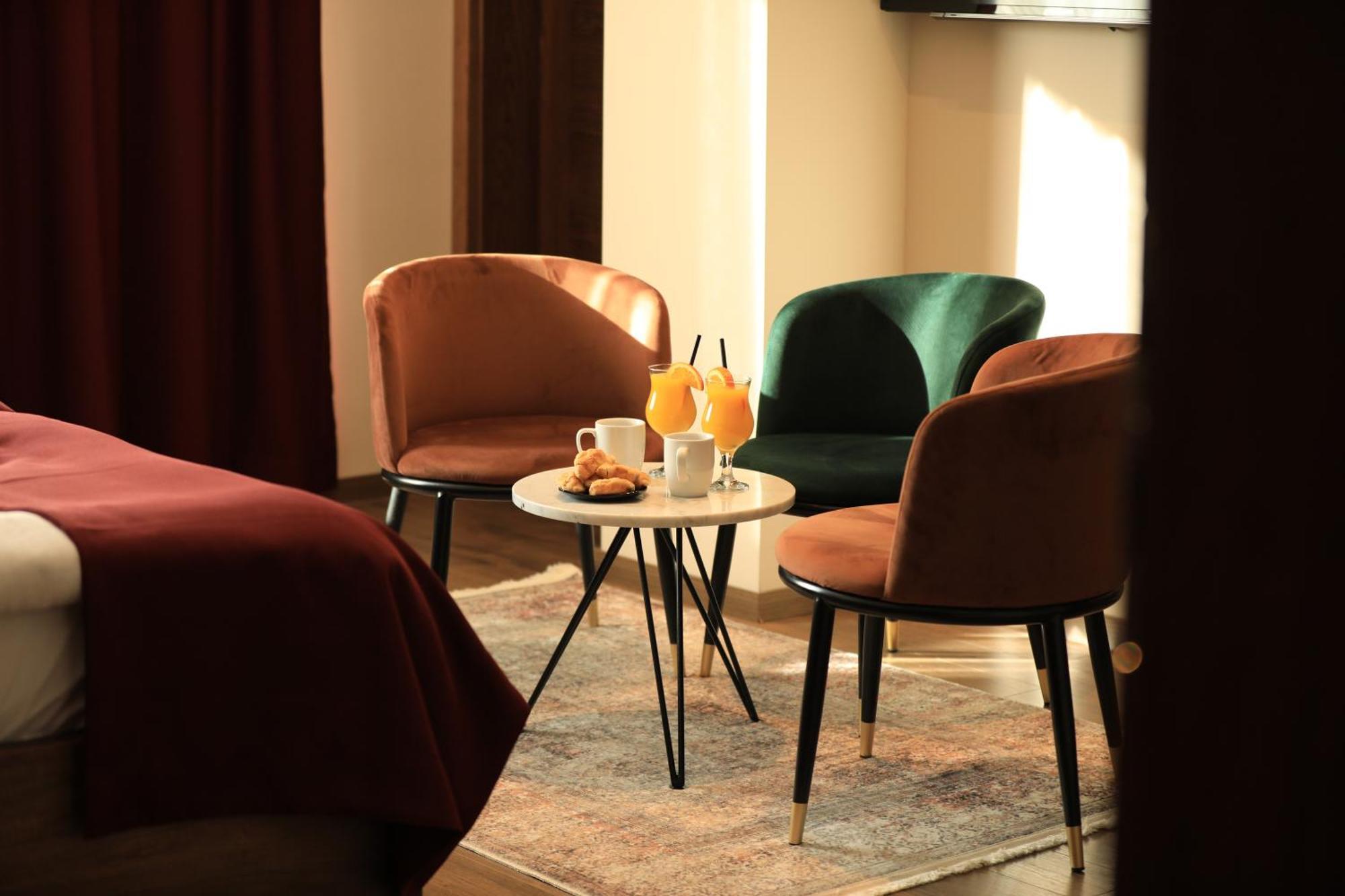 Monarch Hotel Prizren Kültér fotó