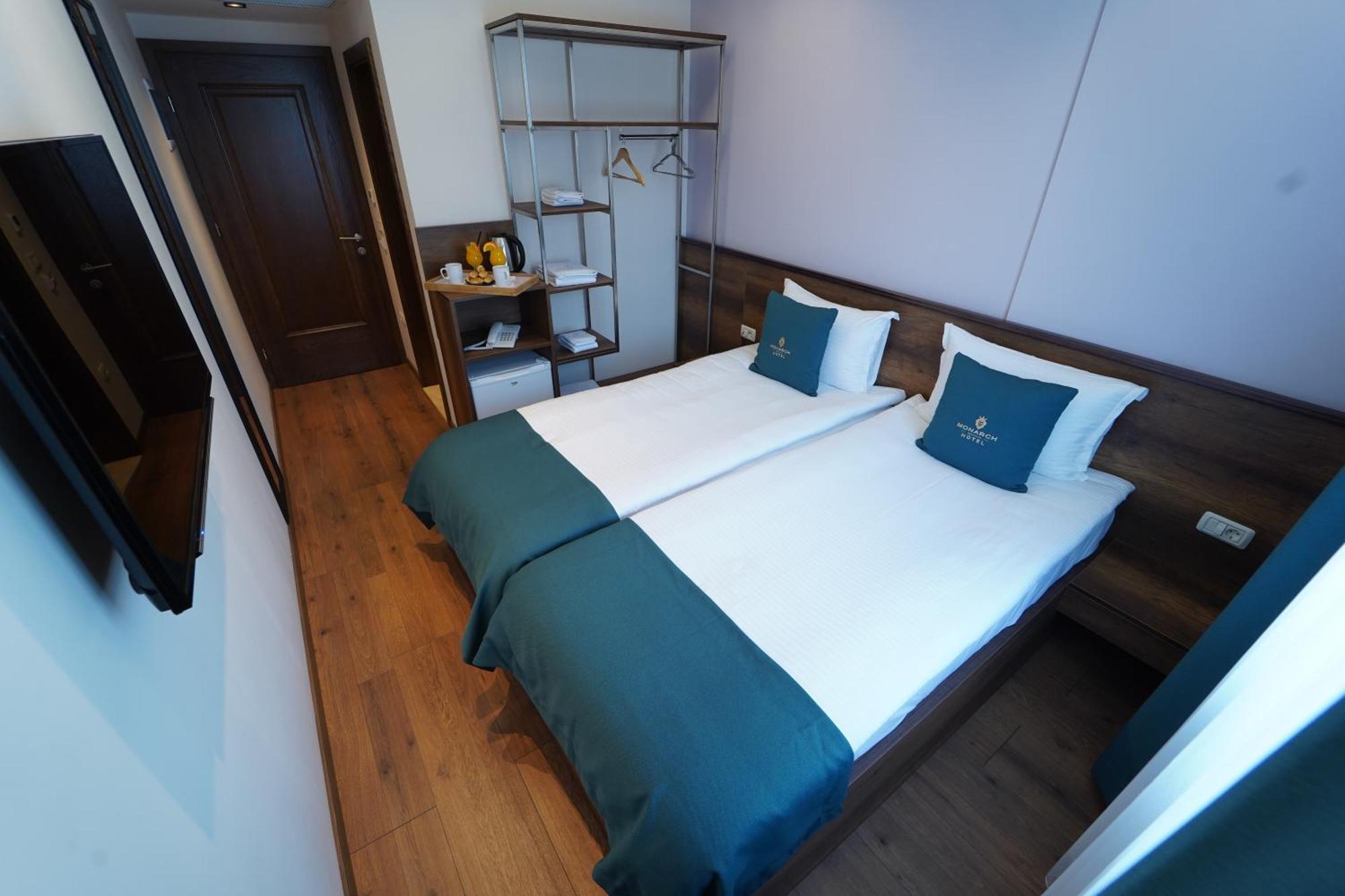 Monarch Hotel Prizren Kültér fotó