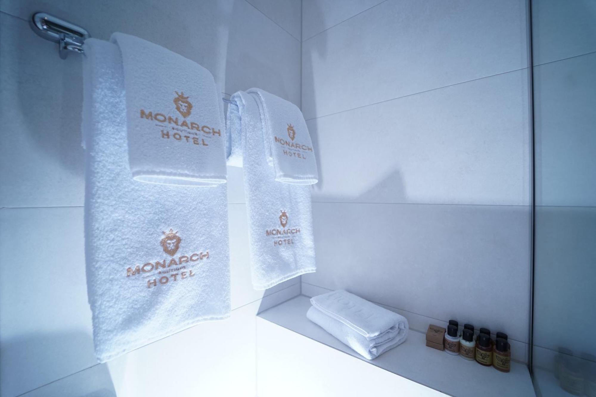 Monarch Hotel Prizren Kültér fotó