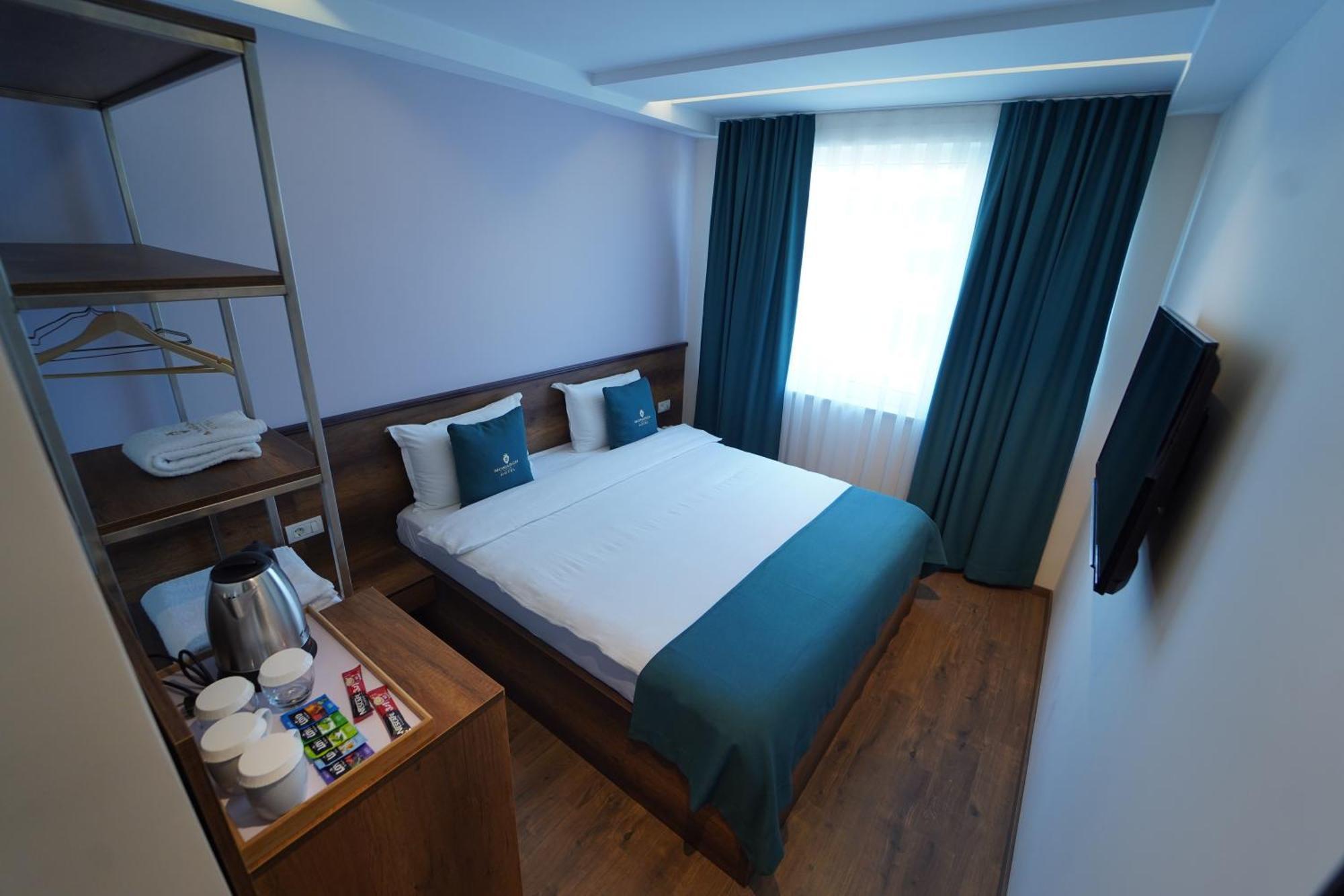 Monarch Hotel Prizren Kültér fotó