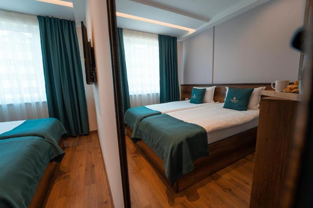 Monarch Hotel Prizren Kültér fotó